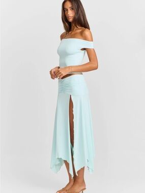 Midi Skirt Sasha Therese in Light Blue
